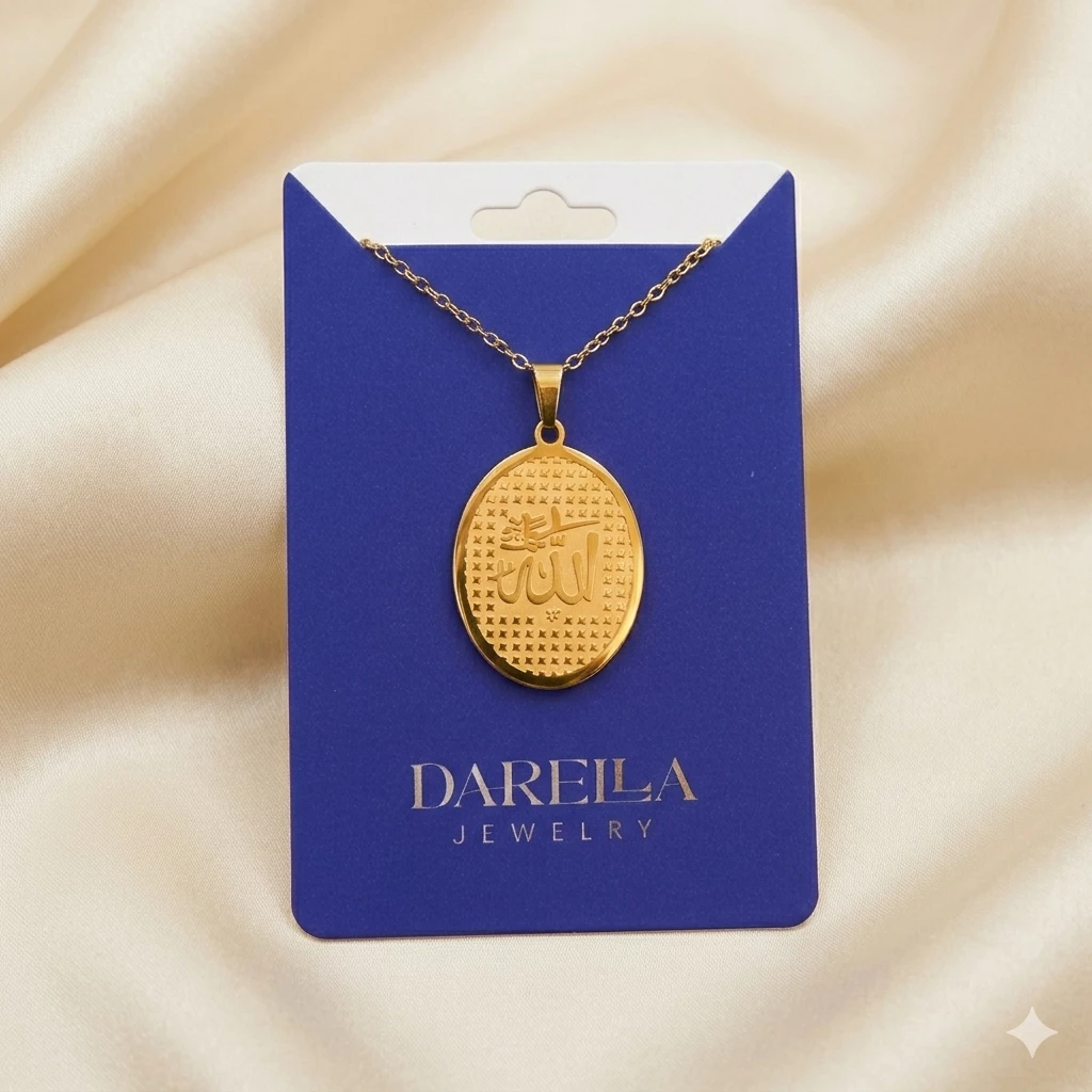 "Allah" yazılı qızılı medalyon – Klassik İslam dizaynlı kulon